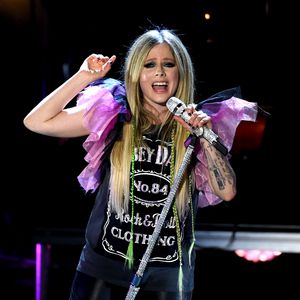 Avril Lavigne lässt sich scheiden