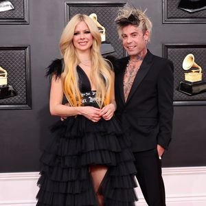Statement von Mod Sun: Er ist noch mit Avril Lavigne verlobt