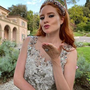 Wird Neu-Mama Barbara Meier ihre Tochter im Netz zeigen?