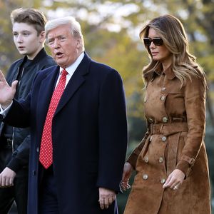 Sonnenbrille bei Nacht? Melania Trump sorgt für Aufreger!