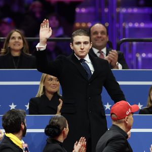 Barron Trump wird im Netz als künftiger Präsident gehandelt