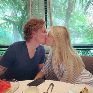 "So aufgeregt": Barron Hilton wird zum zweiten Mal Vater!