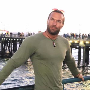 Nach Tod seiner Omi: Bastian Yotta verarbeitet den Verlust