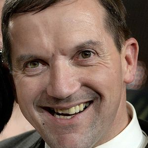 So hat Bauer Josef Narumol zum 9. Hochzeitstag überrascht!
