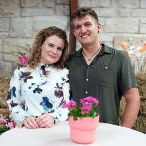Romantik trotz Gülle: Michelle gibt Bauer Yannik einen Kuss