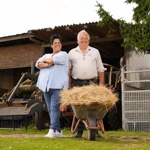 Zu früh? Frank macht Bäuerin Simone eine Liebeserklärung