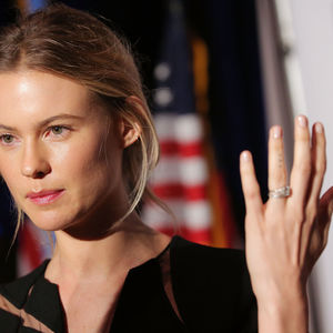 Eine schöner als die andere! Behati Prinsloo & ihre Mädels