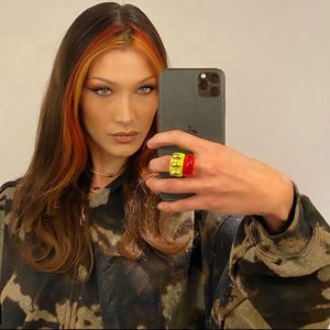 Nach Social-Media-Auszeit: Bella Hadid gibt Erklärung ab