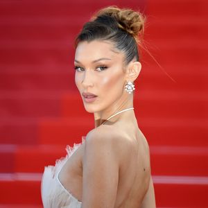 Bella Hadid wird erneut wegen eines Instagram-Fotos verklagt