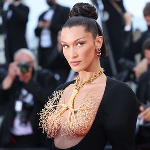 Wen sie damit wohl meint? Bella Hadid teilt kryptischen Post
