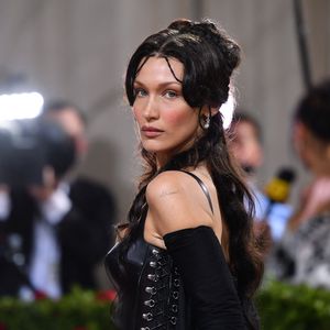 Darum hatte Bella Hadid bei der Met Gala 2022 ein "Blackout"