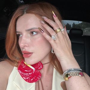 Perfektionistisch: Bella Thorne bekam fünf Verlobungsringe!