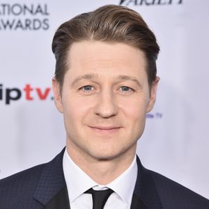 Velobt! "Gotham"-Star Ben McKenzie heiratet seine Morena
