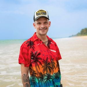 Bekannt als "Sohn von": Für Ben Tewaag ist das Thema durch!