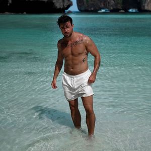 Benjamin Melzer setzt sich selbst total unter Body-Druck!