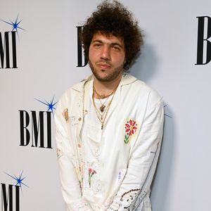 Benny Blanco verkauft NYC-Wohnung nach Verlobung mit Selena