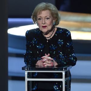Betty White & ihre knuddelige Zwillingsschwester