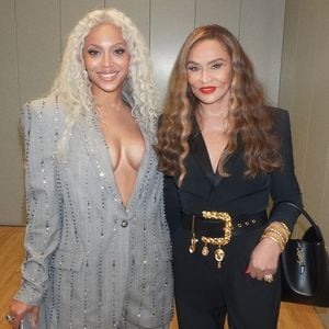 Tina Knowles verteidigt Tochter Beyoncé gegen Online-Hater