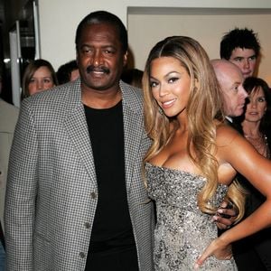 Ups! Verrät Beyoncés Papa hier etwa die Baby-Geschlechter?