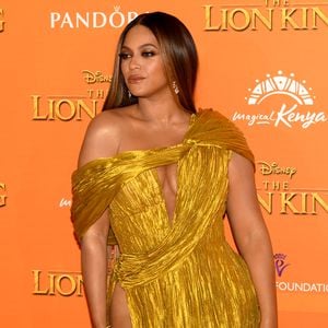 Überraschendes Geheimnis: Superstar Beyoncé züchtet Bienen!