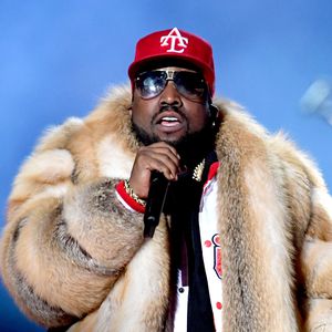 Pelziger Super-Bowl-Gig: Big Boi soll seinen Mantel spenden!