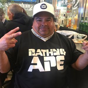 Überraschend: Meme-Star Big Ed hat sich mit Liz verlobt!