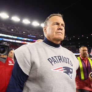 Holt Krisenteam Trainerlegende Bill Belichick zurück in NFL?