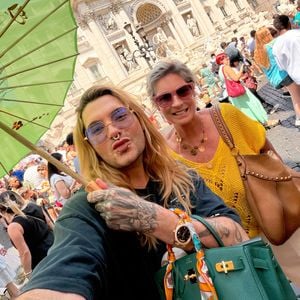 Mutter-Sohn-Auszeit: Bill Kaulitz' Mama begeistert die Fans