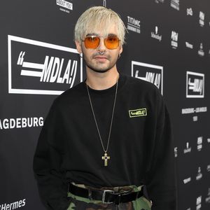 Er trägt Karl: So schick schlägt Bill Kaulitz bei Oscars auf