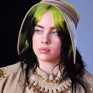 Billie Eilish fordert Fans auf, "nett" zu Ex-Freund zu sein
