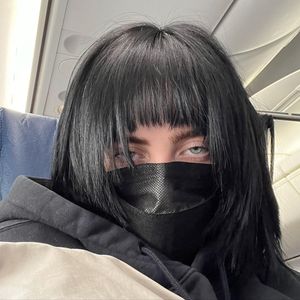 "Sie ist wieder da": Billie Eilish ist wieder dunkelhaarig