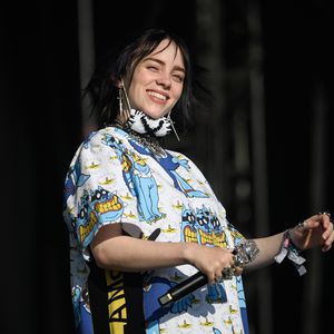 Sängerin Billie Eilish (17) geht immer noch zum Kinderarzt!