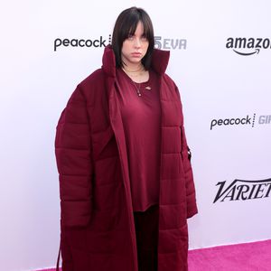 Viel Kritik: Sängerin Billie Eilish hasst ihren Körper!
