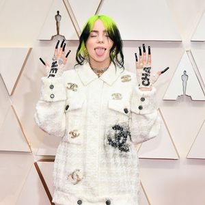 Null abonniert: Billie Eilish entfolgt allen auf Instagram!