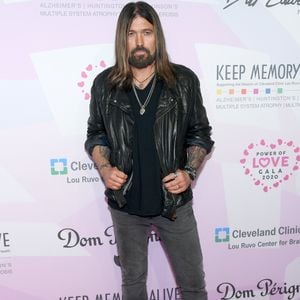 Versöhnung? Billy Ray Cyrus schwärmt von seinen Töchtern