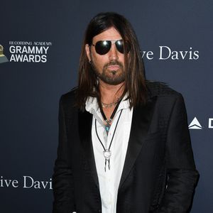 Billy Ray Cyrus gedenkt erschossenem Lehrer