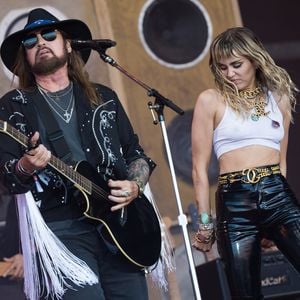 Papa platzt vor Stolz: Miley Cyrus erhält Walk-of-Fame-Stern