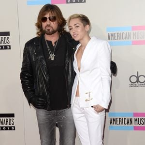 Das sagt Miley Cyrus zur neuen Liebe ihres Vaters Billy Ray