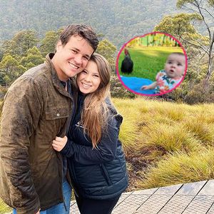 Wie niedlich! Bindi Irwin teilt neue Bilder von Baby Grace