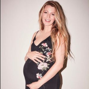 Nach drittem Kind: Blake Lively passte in keine Sachen mehr