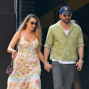 Elf Jahre Ehe: Blake Lively hält Händchen mit Ryan Reynolds