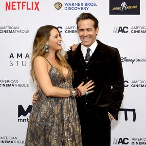 Blake Lively macht sich im Netz über Ryan Reynolds lustig!