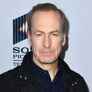 Sohn verrät: Bob Odenkirk nach Kollaps in stabilem Zustand