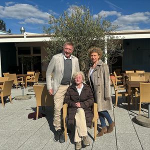 Boris Becker teilt seltenes Familienfoto mit seiner Mama