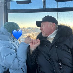 Total aktiv im Netz: Boris Becker teilt Foto mit Amadeus!