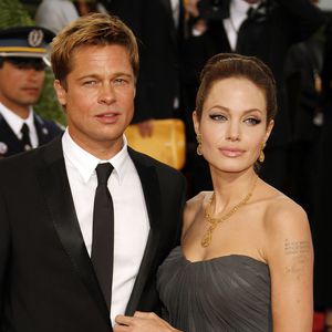 Von Brad? Bilder von Angelina Jolies Wunden aufgetaucht