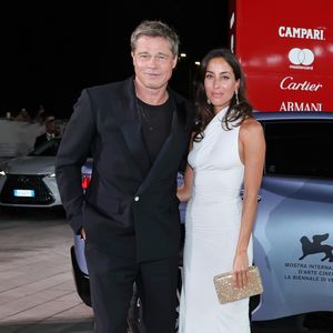 Brad Pitt und Inés de Ramón strahlen bei einer Date Night