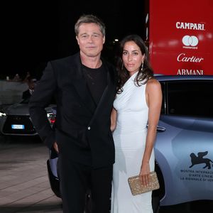 Insider meint: Brad Pitt will mit Beziehung Image aufbessern