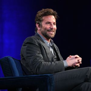 Wegen Tod seines Vaters: Bradley Cooper weint im Interview