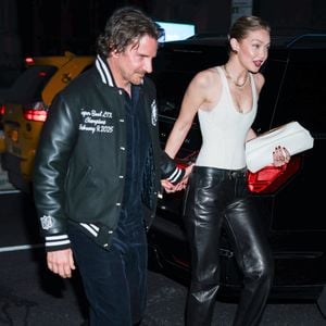 Endlich offiziell: So glücklich ist Gigi mit Bradley Cooper